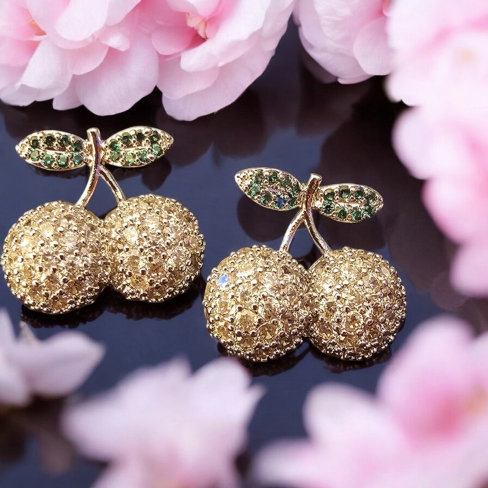 Cherry Earrings 🍒